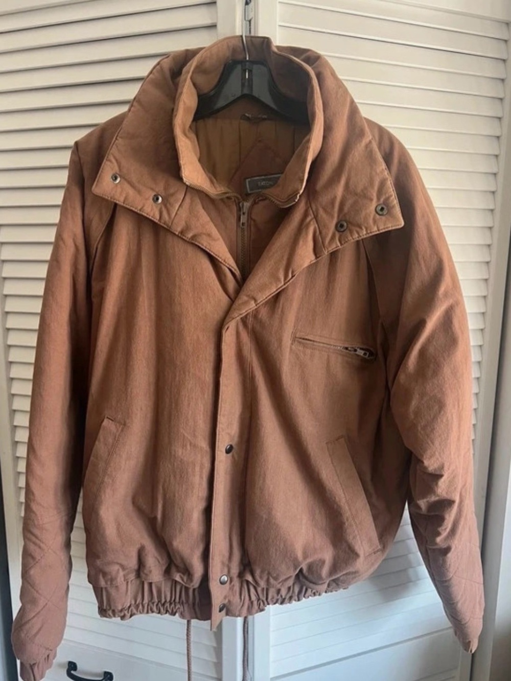 Vintage Eaton puffer bomber jacket.